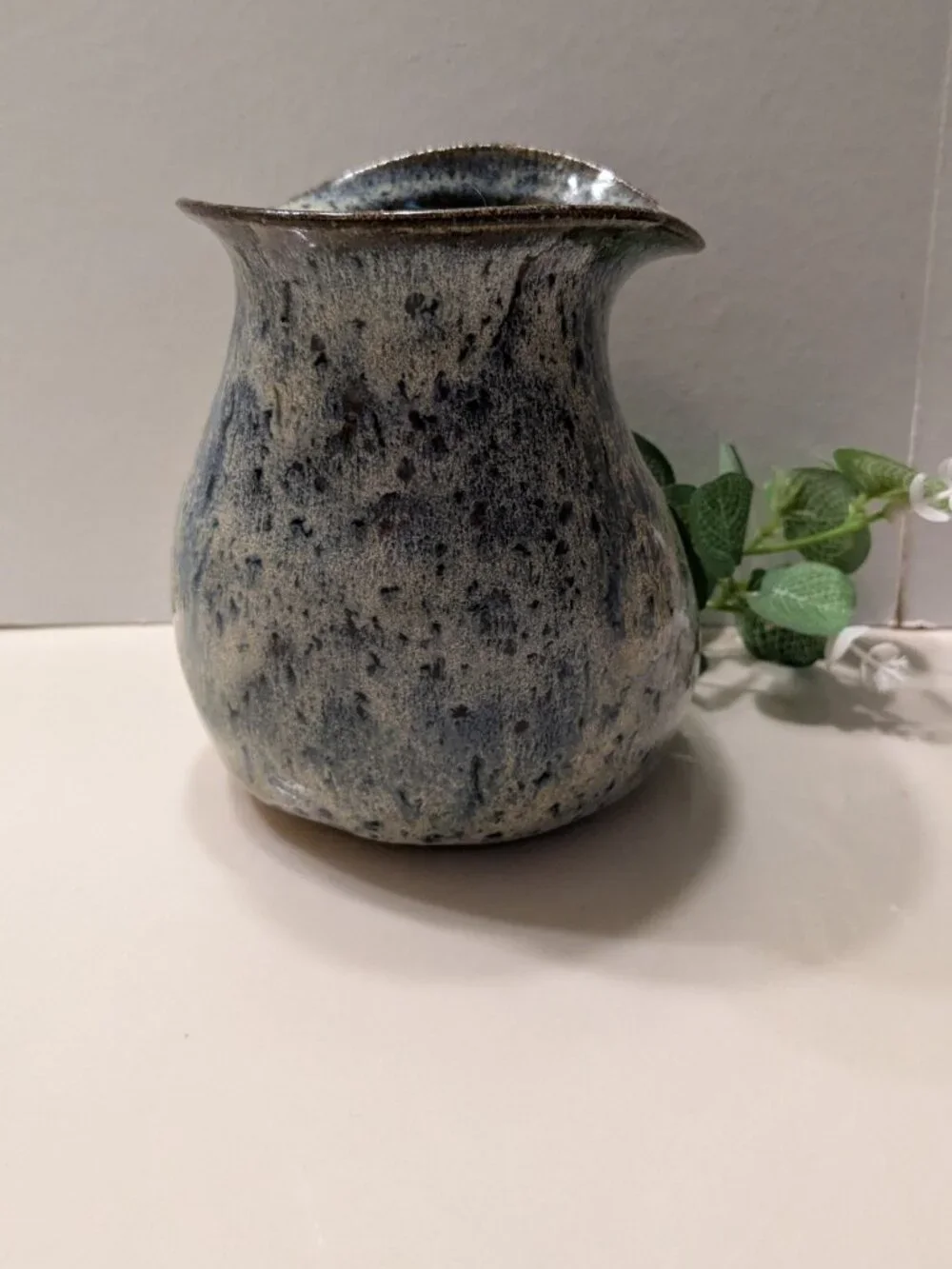 Gerald Patrick Pottery Vtg 1972 Pinch Pot Vase Signed Speckle Glaze 5